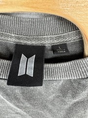BTS Bring the Pain ON Pop-Up K-Pop Gray T-Shirt Men’s Size L Made in Korea RARE