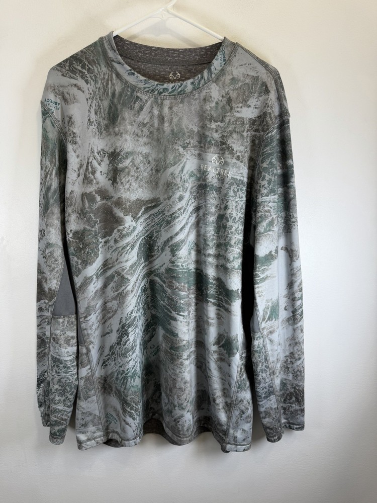RealTree Fishing Mens Long Sleeve Shirt 2XL Aspect Rash Guard Reversible Camo