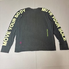 Nike Long Sleeve Shirt Mens Medium Black World Tour Graphic Move Your Body