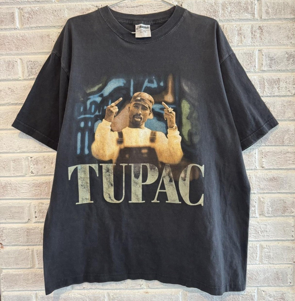 vintage Tupac All Eyes on Me Rap Tour Faded Middle Finger Tee T-Shirt XL