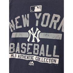 Majestic New York Yankees T-Shirt MLB Authentic Collection Medium Navy Blue Tee