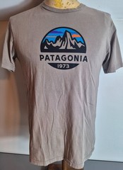 Patagonia Mens T-Shirt Small Brown 39144 Fitz Roy Scope
