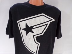 Vintage Famous Stars Straps Killer Distribution T Shirt Men XL Black Cotton G26