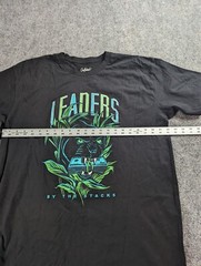 Outrank T-Shirt Men’s L Black Graphic Print Leaders NWT