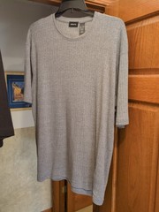 Gently Worn – 3 Men’s Claiborne Shirts – XXL Black And Grey – V Neck And Rounded