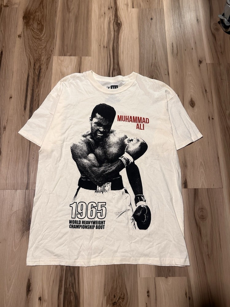 Official Muhammad Ali Boxing TshirtSize XL MensGreat Condition