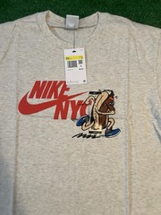 Nike Sportswear NYC Local Max90 Men’s Small T-Shirt- NYC Hotdog On The Run Tee