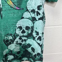 Vintage Revolution T Shirt Mens Skull Pile Punk AOP Y2K Large Green Foil