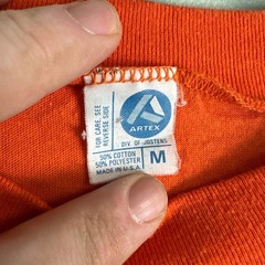 Vintage SYRACUSE UNIVERSITY ORANGEMEN ORANGE T-shirt 80s SU College Football MED