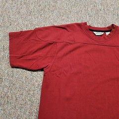 Orvis T-Shirt Mens Medium Red Short Sleeve Cotton Football Yoke Split Hem Tee