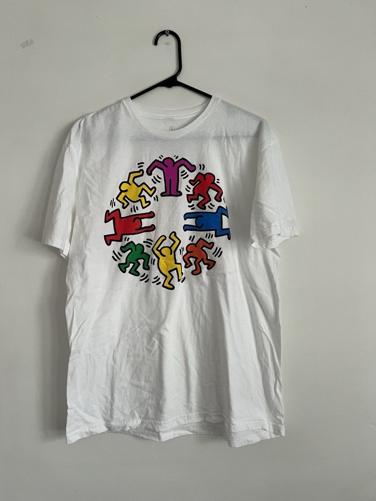 Keith Haring Circular Dancing Friends Graphic T-Shirt Size L White Crewneck Art