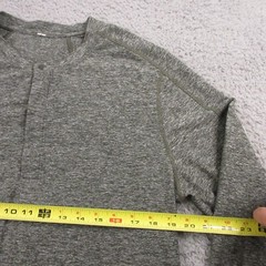 Lululemon Mens Henley Shirt size S-M Long Sleeve Stretch Performance Warm Thick