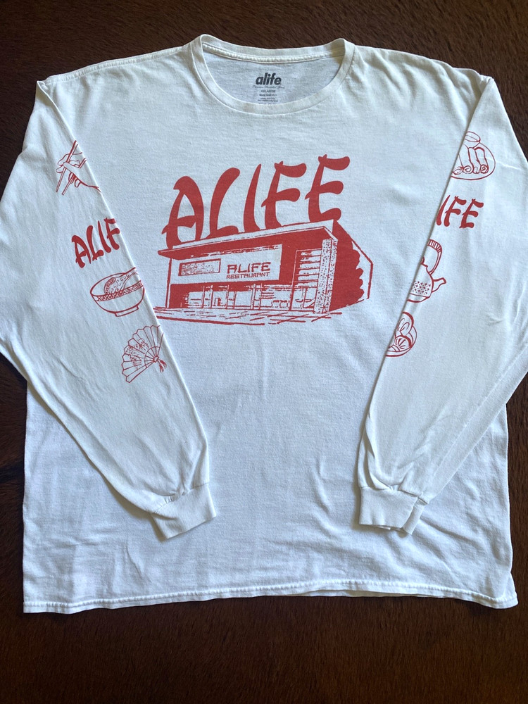 Alife Chinese Restaurant White Red Graphic Long Sleeve T-Shirt XXL – Well Worn