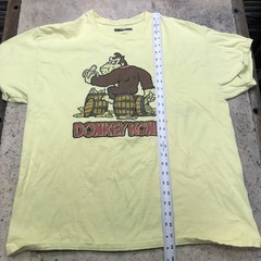 Nintendo Donkey Kong Men’s Short Sleeve Graphic T-Shirt Size XL Yellow Flashback