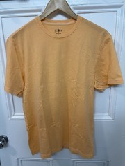 NWT J Crew Retail Men’s Broken In T Shirt Size Small. Classic Fit. Size Small.