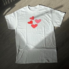 Red and Pink Jaydes Hearts Unisex Tee