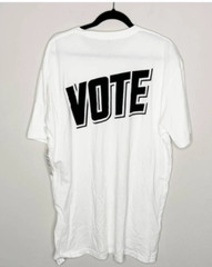 BP VOTE White Black Graphic Political T-Shirt Crewneck Cotton L Oversize