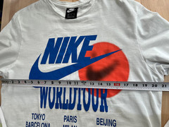 Nike World Tour Graphics WHITE Long Sleeve T-Shirt Beaverton Oregon Men’s XL