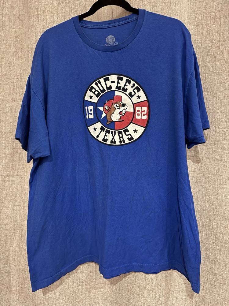 Buc-ees T-Shirt Large Blue Graphic Tee Texas Flag Logo Cotton Travel Roadtrip