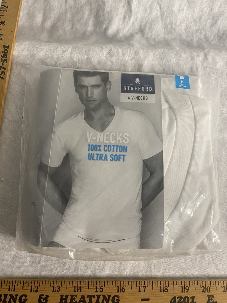 Stafford Ultra Soft 100% Cotton 2-Pack V-Neck T-Shirt Men’s Size M – READ