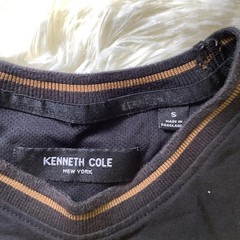 Kenneth Cole New York Men’s Black T-shirt Size Large (Discolored)