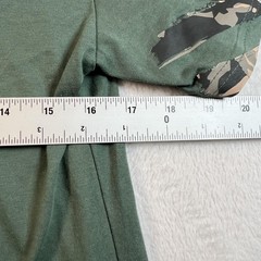 Fresh Laundry Shirt Mens Large Green Shark Camo Dollar Graphic Tee Streetwear