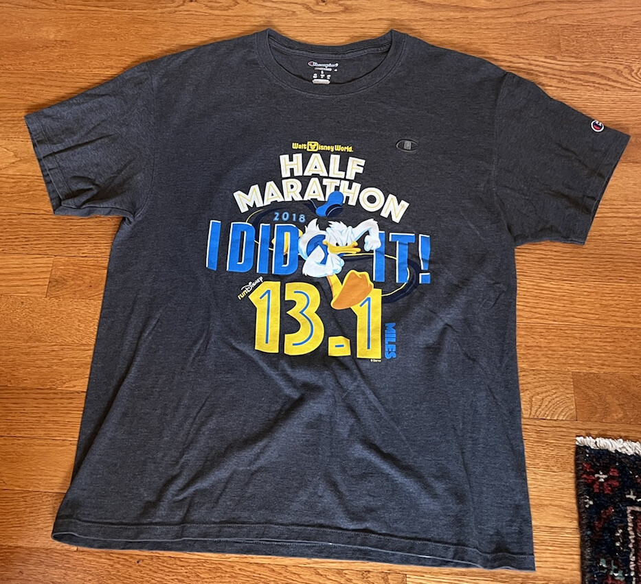 Disney Half Marathon 13.1 2018 T Shirt LARGE Donald Duck I DID IT Champion 13.1