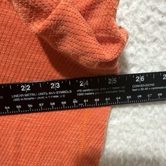 Tommy Bahama Mens Short Sleeve T Shirt Sz 2XL? Orange Crewneck Textured Pattern