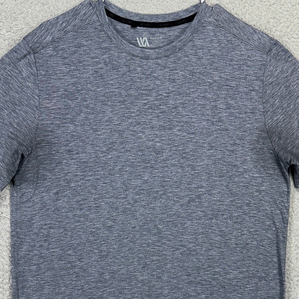 VRST T-Shirt Tee Men Medium Gray Short Sleeve Crewneck Gym Workout Logo Athletic