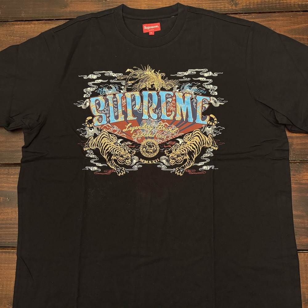 Supreme Legendary Tee Shirt Black Size XL Authentic SS22 NEW