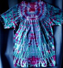 HANES 100% SIZE MEDIUM Cotton Tye Dyed Shirt Pre-washed WON’T FADE VERY SOFT
