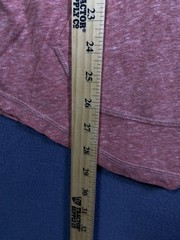 Hollister California Men’s Red Hooded Tshirt Medium Surf Beach Lightweight EUC!