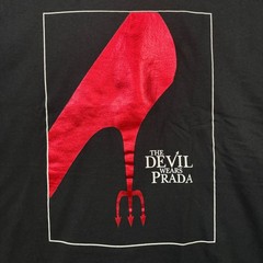 The Devil Wears Prada Theatre Poster Red Foil T-Shirt XXL