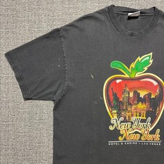 Vintage 90s New York New York Hotel Casino T Shirt XL Las Vegas Skyline USA Tag