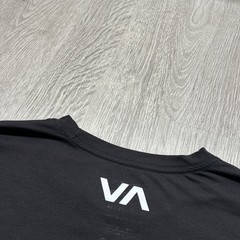 RVCA VA Sport Tee T Shirt Mens XL Black Gym Workout Regular Fit Rubber Logo