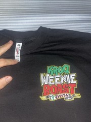 Medium 2017 KROQ 106.7 Weenie Roast y Fiesta Shirt