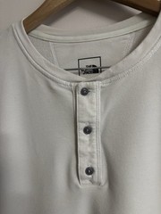 The North Face Crag Henley Shirt – Men’s XL Ivory Performance Layering