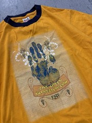 Vintage Anvil “Live Green Go Yellow” ringer tee in a men’s medium