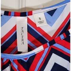 TACERA Open Shoulder With Strap Sleeves Women’s Chevron Style Shirt Size Small