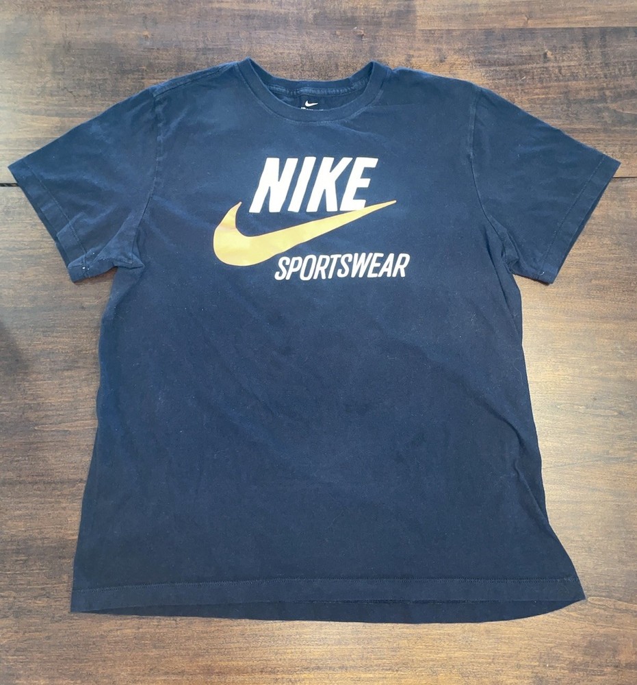 Nike Sportswear Mens Black Tee Orange Swoosh Large Graphic Logo – Size Large