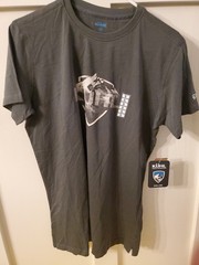 KUHL BORN IN THE MOUNTAINS TSHIRT CARBON BRAND NEW SMALL