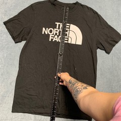The North Face T-Shirt Men Medium Black Graphic Logo Crew Neck Casual Summer Tee