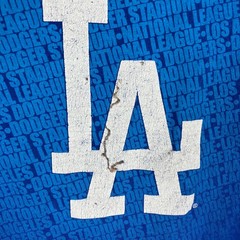 MLB Dodgers T-Shirt Mens Size S Blue Baseball Genuine Graphic Tee