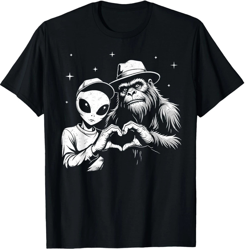 Bigfoot And Alien Love Hand Sign Funny Sasquatch T-Shirt