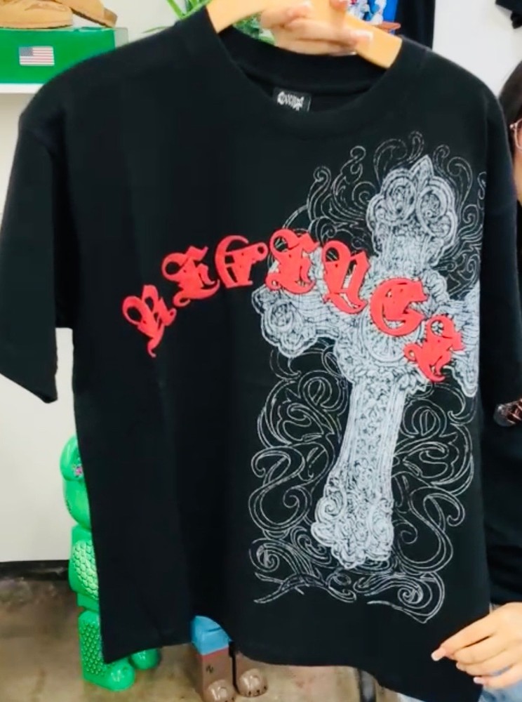 Revenge t shirt medium. Black new with tags 150$ authentic shirt