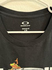3 pack, Oakley, Hawaii T-shirts, Size Large