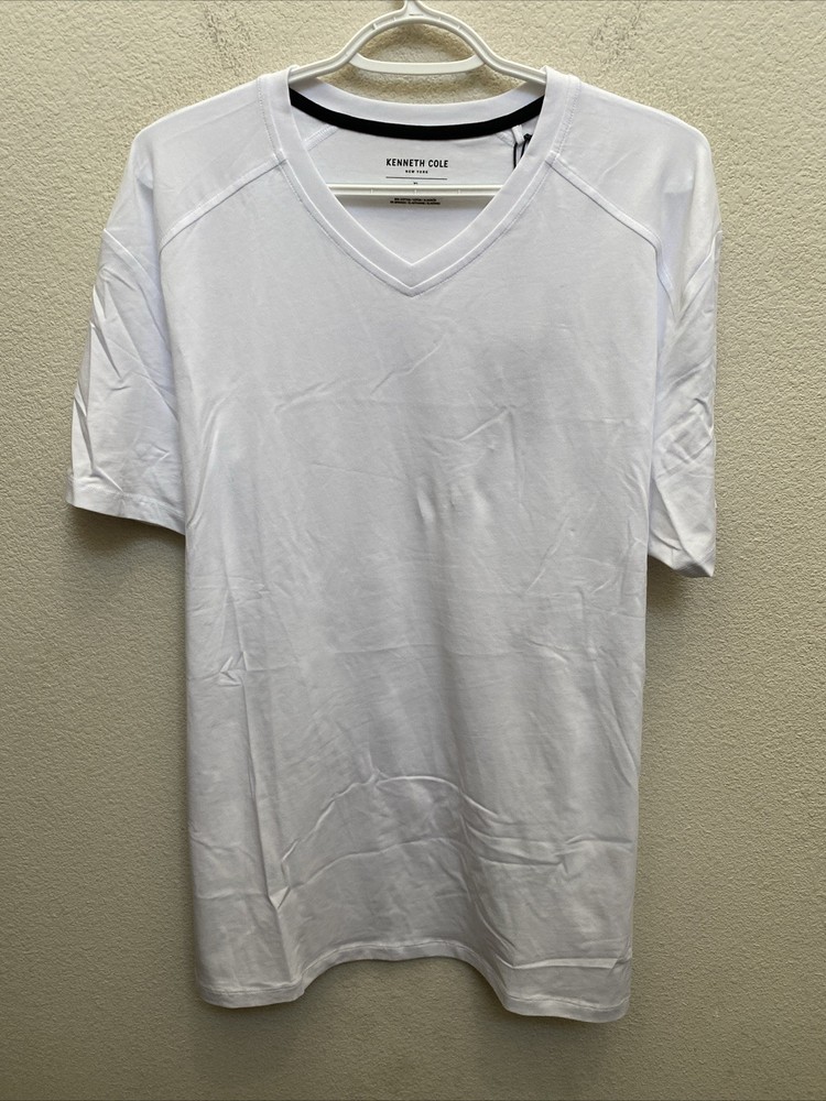 NEW Kenneth Cole Men’s XL White Core Edit V-neck Short Sleeve T-Shirt