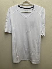 NEW Kenneth Cole Men’s XL White Core Edit V-neck Short Sleeve T-Shirt