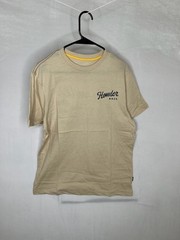 Howler Bros Howler Posse Shirt Mens Medium Beige Graphic Tee NWT Sand Heather