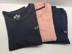Hollister Mens Size M T-Shirts Must Have Collection Cotton Lot Bundle of 3 Logo